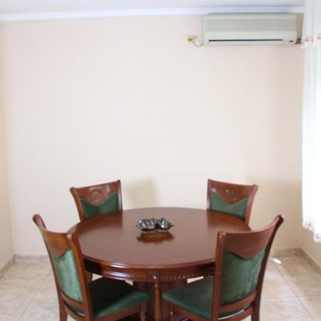 Apartment Luka Котор Екстериор снимка